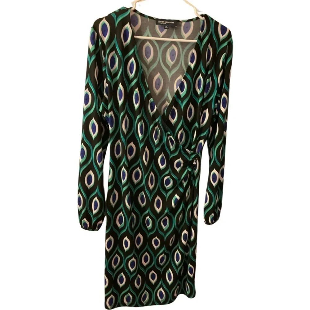 Jones New York Signature dress. Size: L - Picture 7 of 8